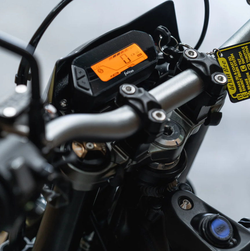 SUR-RON Ultra Bee R L3e
